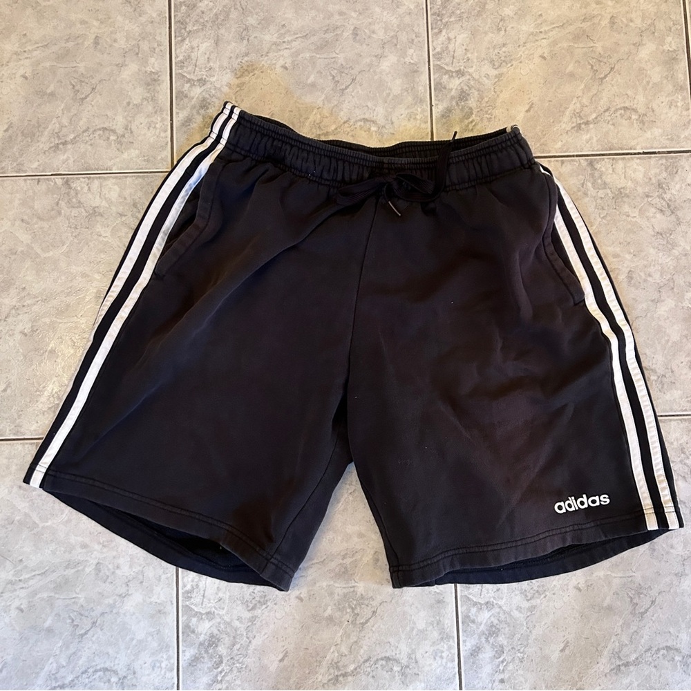 Adidas Adicolor 3 Stripe BLACK Shorts MEN SZ L - Picture 2 of 3